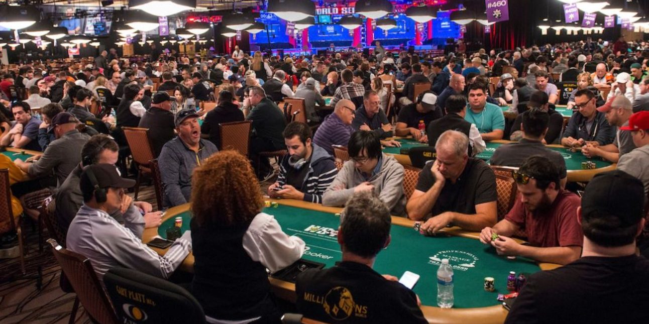 WSOP Main Event Attracts Second-Largest Field