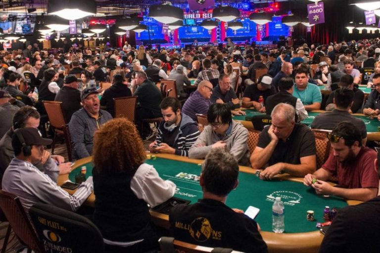 WSOP Main Event Attracts Second-Largest Field